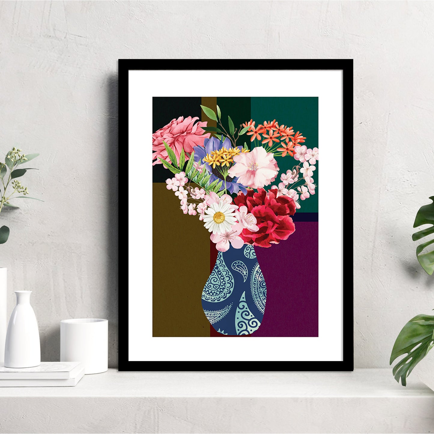 Delicate Floral Prints in Stylish Frames for Wall Artistry